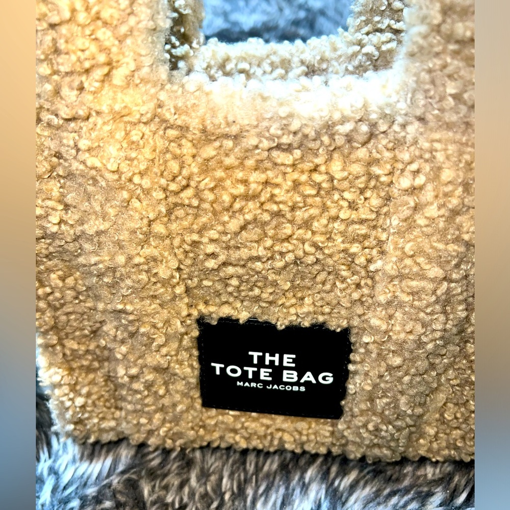 Mini Marc Jacobs The Tote Bag Shearling